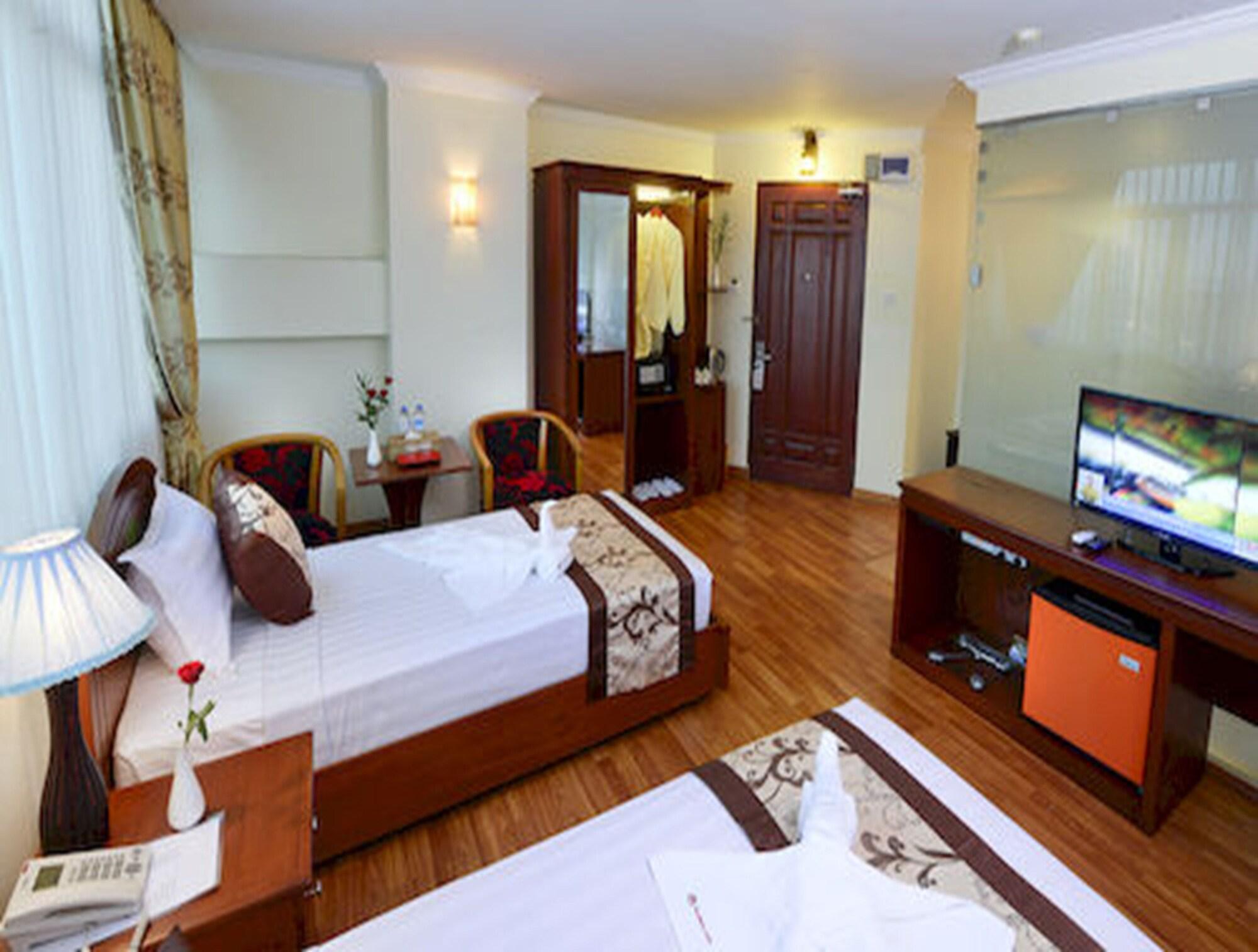 Millennium Hotel Yangon Exterior foto