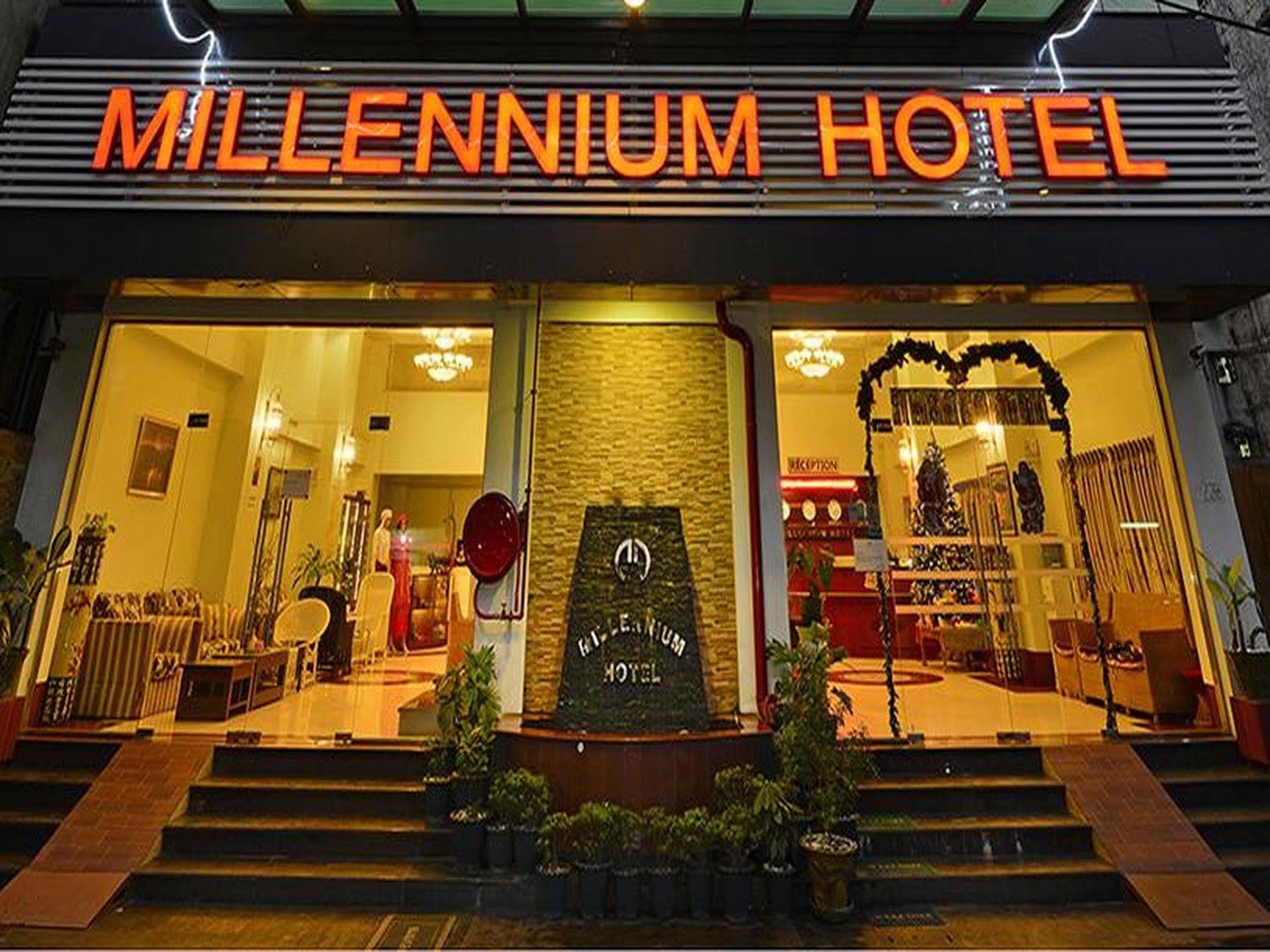 Millennium Hotel Yangon Exterior foto