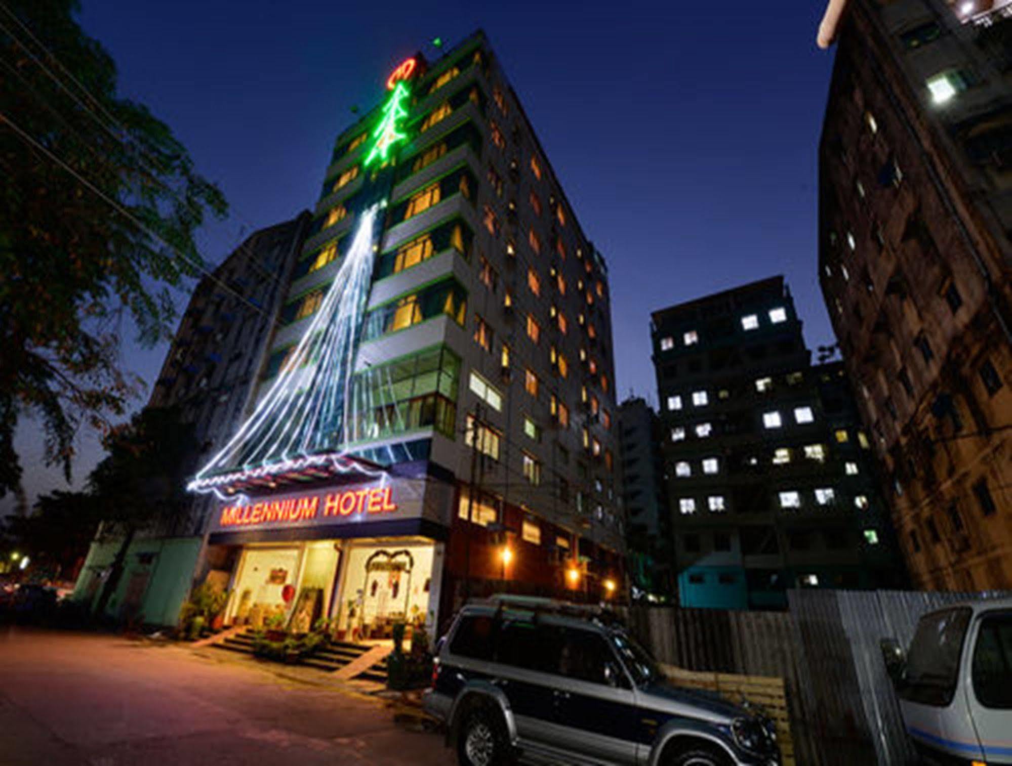 Millennium Hotel Yangon Exterior foto