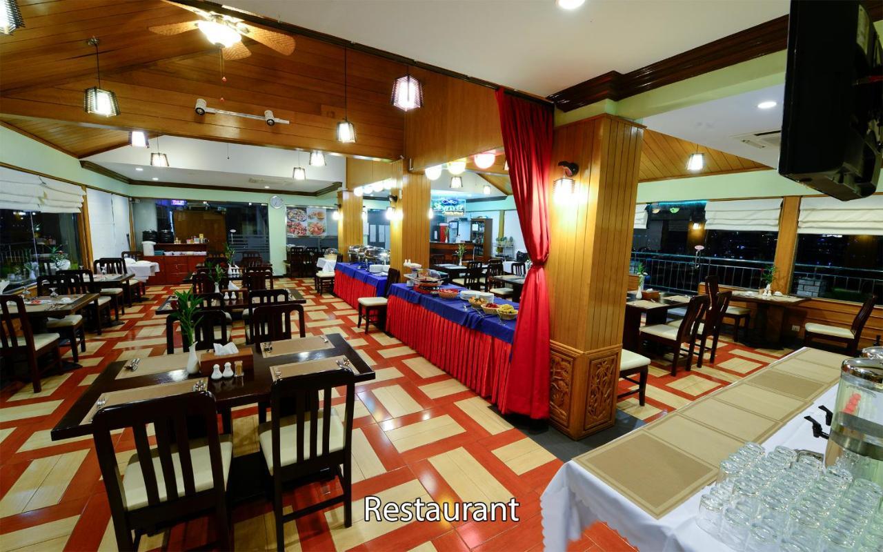 Millennium Hotel Yangon Exterior foto